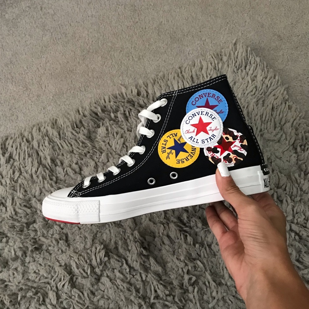 Converse Logo Play Sneakers